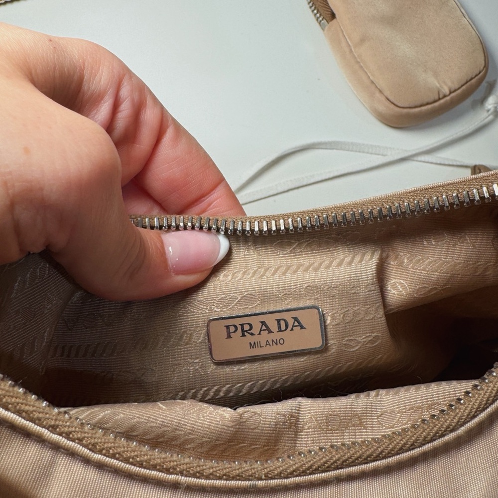 Prada Re-edition 2005 Nylon Bag NUDE - Picture 5 of 16